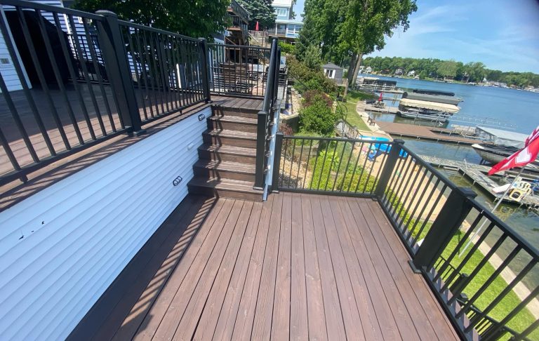 Deck & Fence Staining Gallery