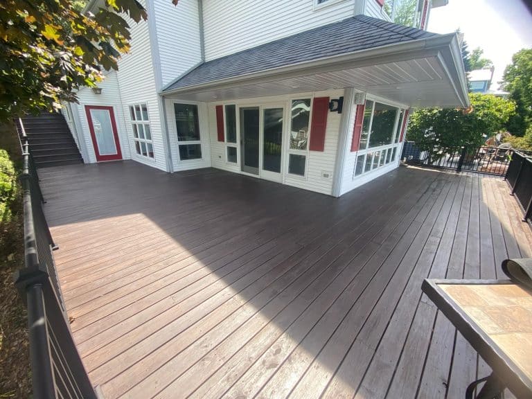 Deck & Fence Staining Gallery